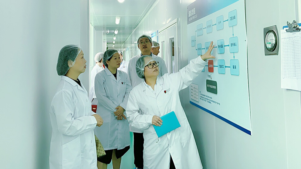 校企共建 | 我校与朝日化妆品（深圳）签约“化妆品产业学院”与“实习就业一体化基地”
